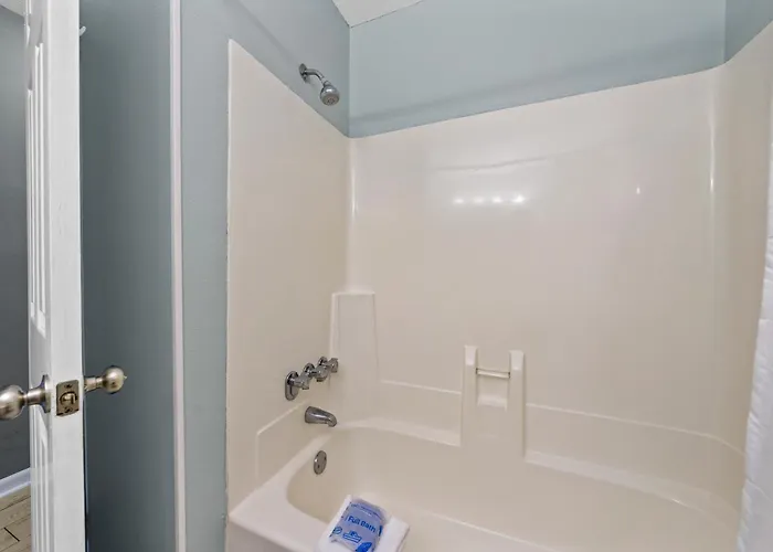 Sea Breeze 316 By Collection * Gulf Shores