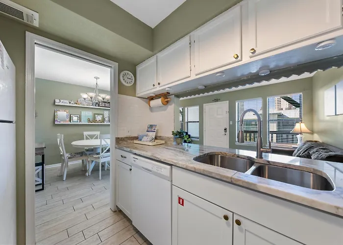 Apartment Sea Breeze 316 By Collection *